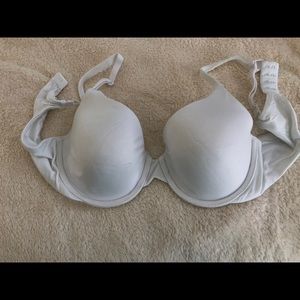 Victoria Secret Tshirt bra